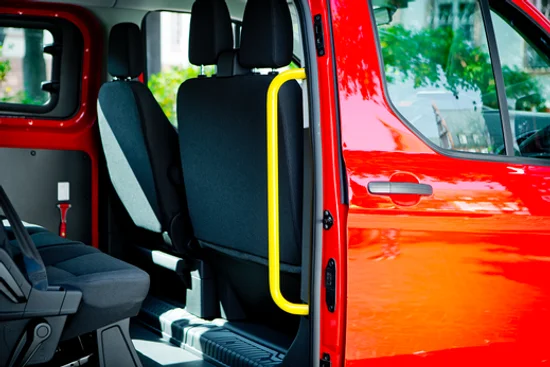 Bild 4: Ford Transit Kombi 350 Trend L2 – Rollstuhlgerechter Fahrdienst (KMP-Umbau) — Kandidat 4 (aus Datenblatt)